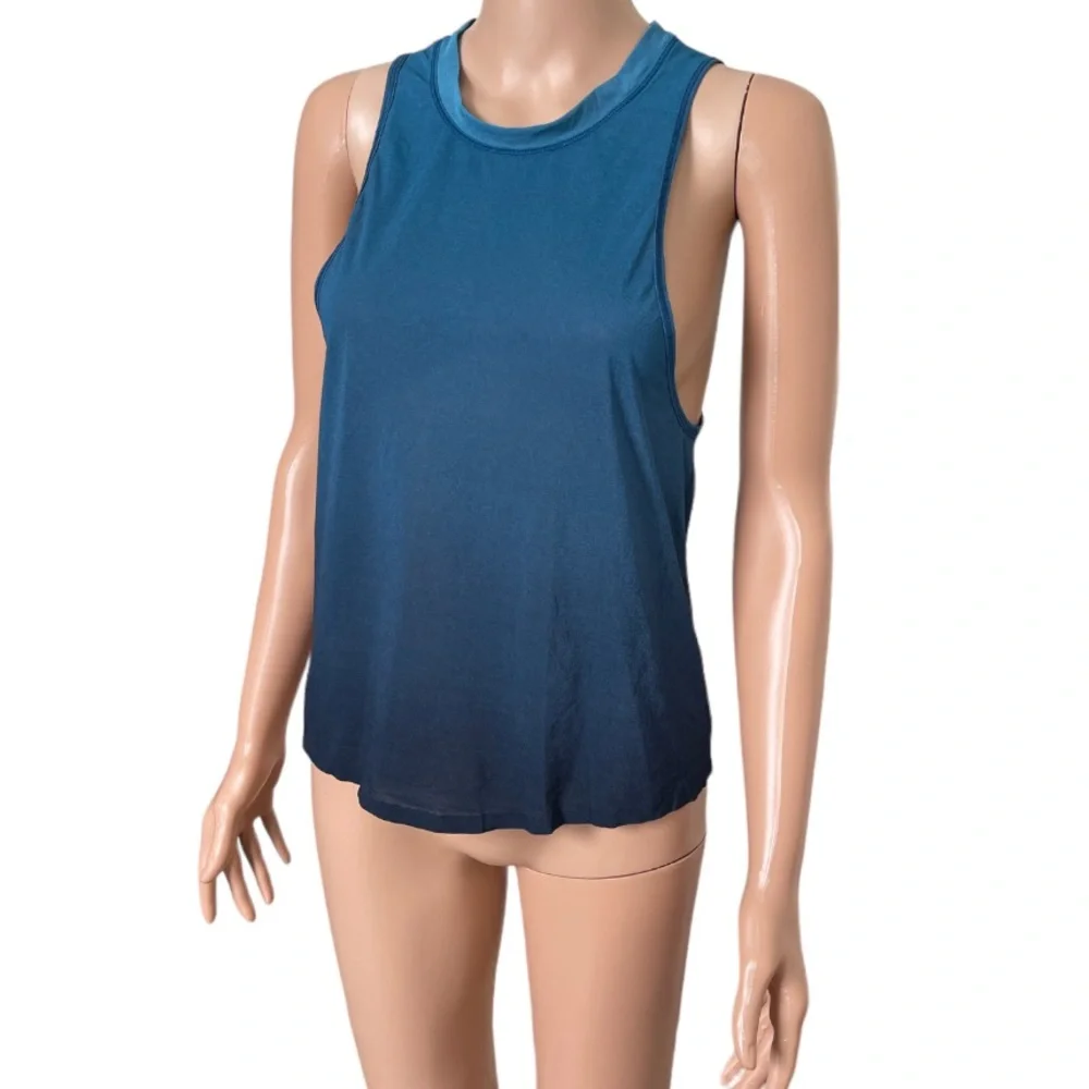 NEW Lululemon Chase Me Tank Vertical Ombre Pre wheeze Tank Whirlpool Jaded